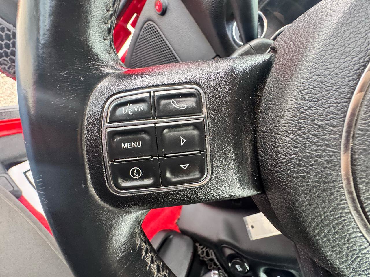 Used 2016 Jeep Wrangler Sport w/ Connectivity Group AWD/4WD image 16