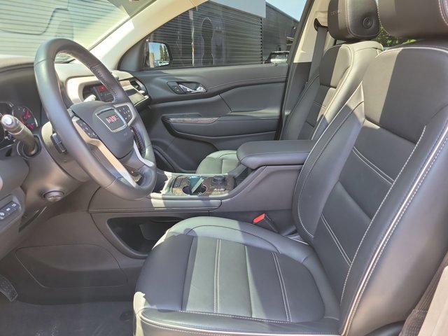 Used 2020 GMC Acadia Denali w/ Denali Ultimate Package AWD/4WD image 22