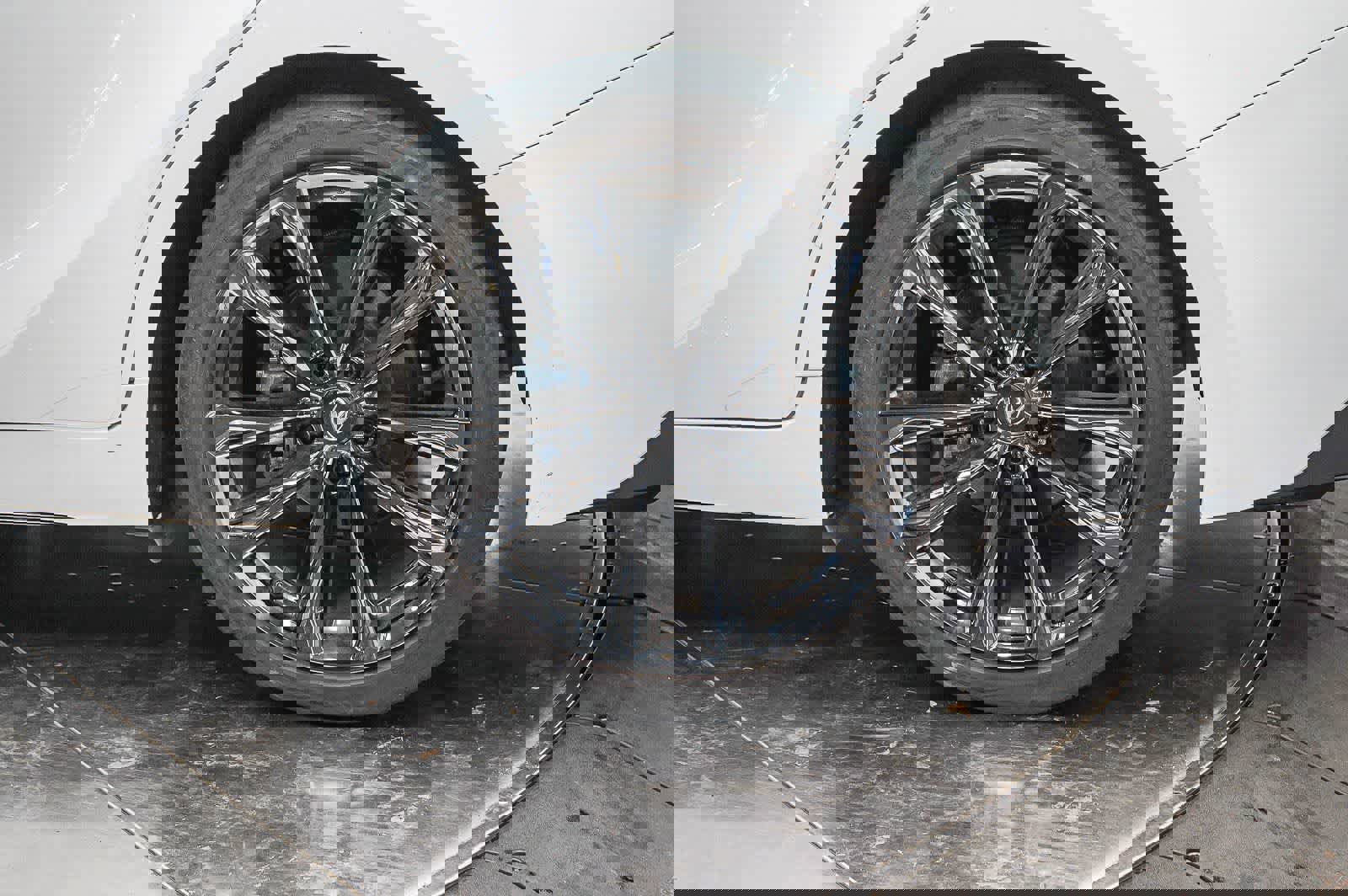 Used 2023 Lexus IS 350 F Sport image 10