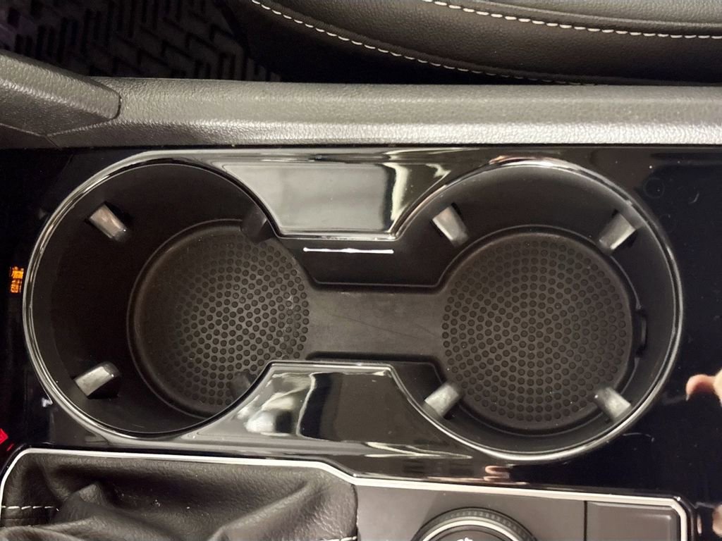 Certified 2022 Volkswagen Atlas SEL image 16