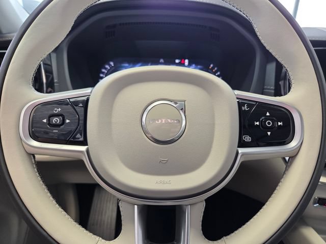 New 2026 Volvo XC60 B5 Ultra w/ Protection Package Premier AWD/4WD image 28