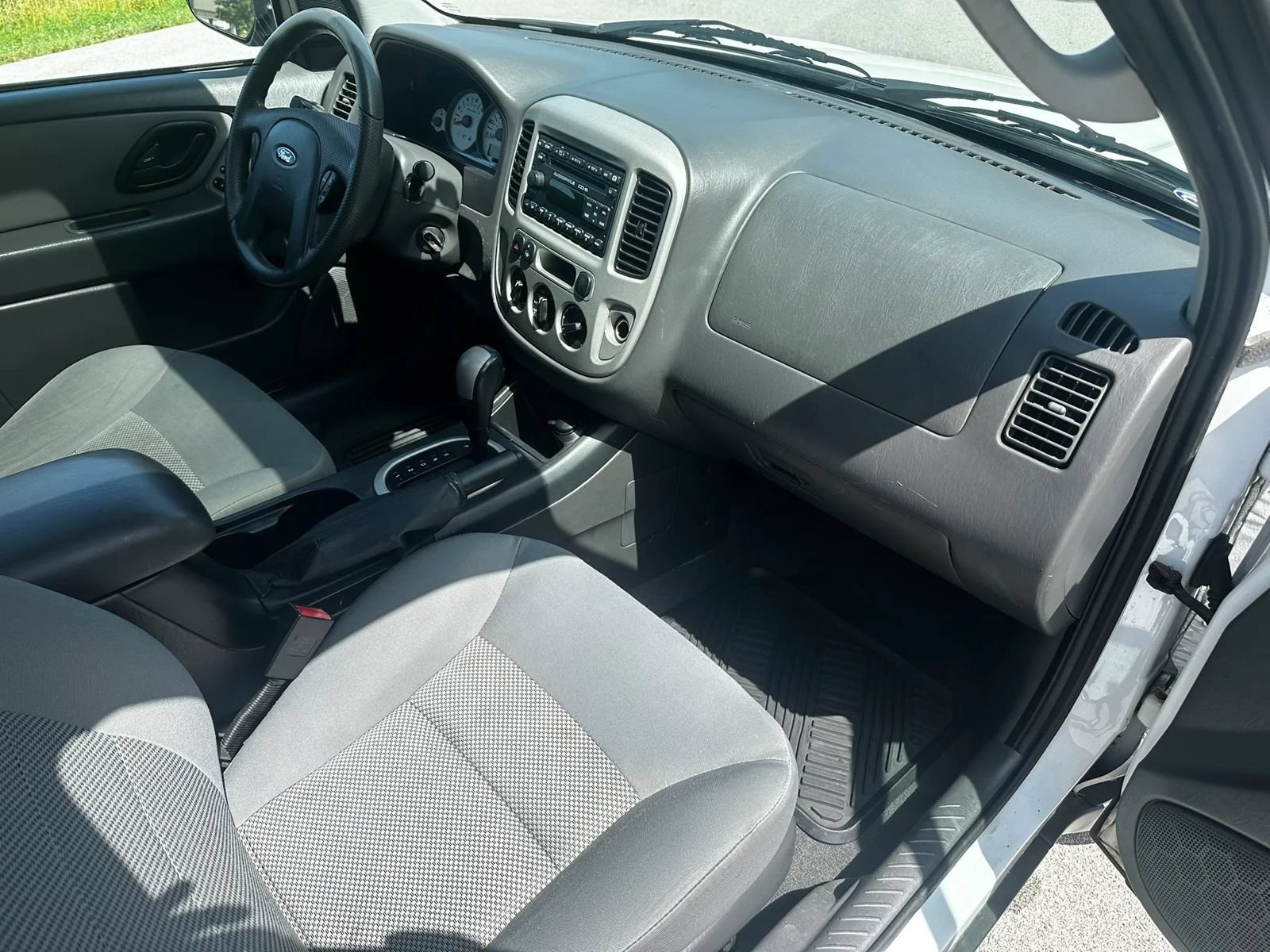Used 2007 Ford Escape XLT FWD image 16