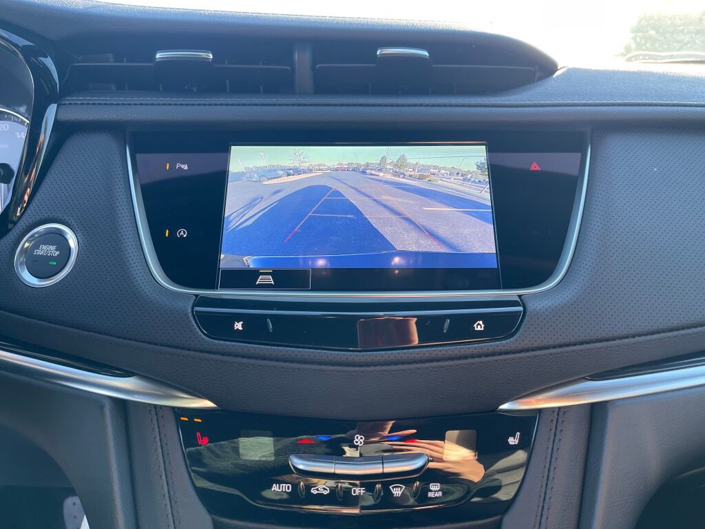 New 2025 Cadillac XT5 Premium Luxury w/ LPO, Floor Liner Package image 9