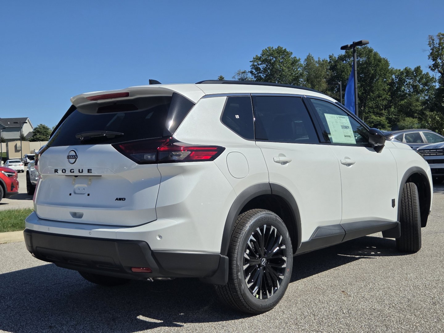 New 2026 Nissan Rogue Dark Armor AWD/4WD image 18