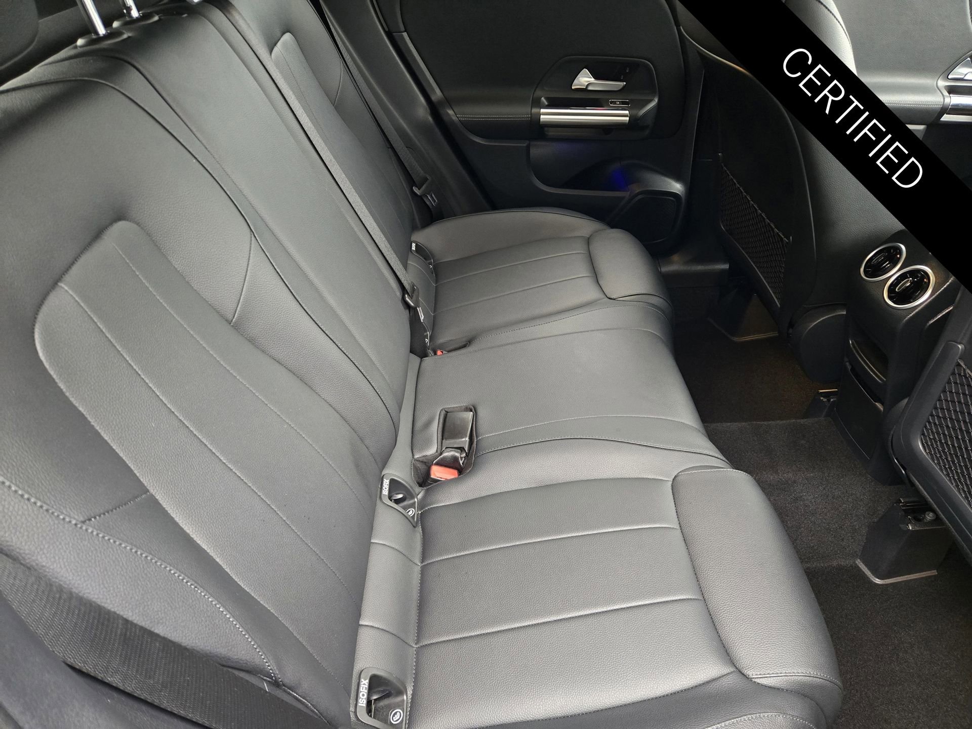 Certified 2021 Mercedes-Benz GLA 250 image 28