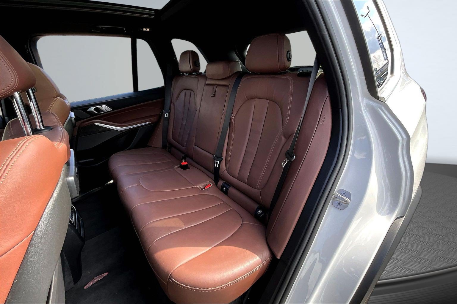 Used 2021 BMW X5 sDrive40i RWD image 18