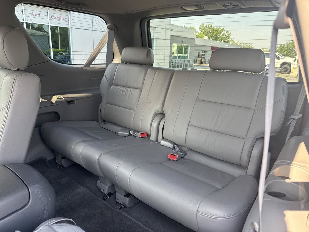 Used 2005 Toyota Sequoia Limited AWD/4WD image 15