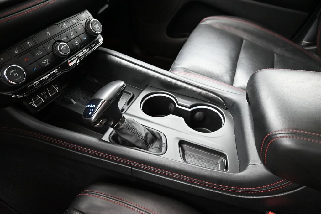 Used 2025 Dodge Durango GT AWD/4WD image 7
