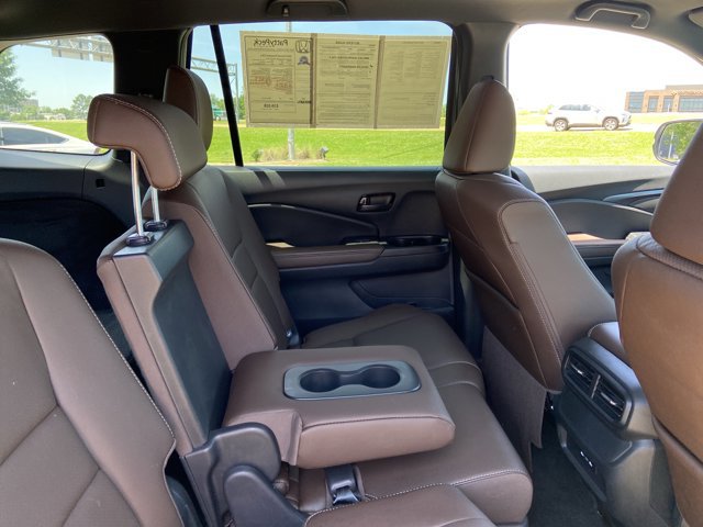 Used 2025 Honda Passport EX-L image 29