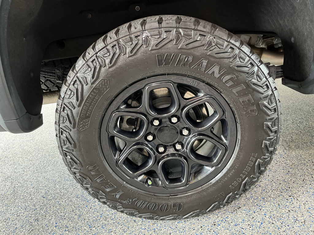 Used 2024 Chevrolet Silverado 1500 ZR2 w/ ZR2 Bison Edition AWD/4WD image 36