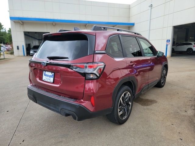 Used 2025 Subaru Forester Limited w/ Popular Package #1 AWD/4WD image 5