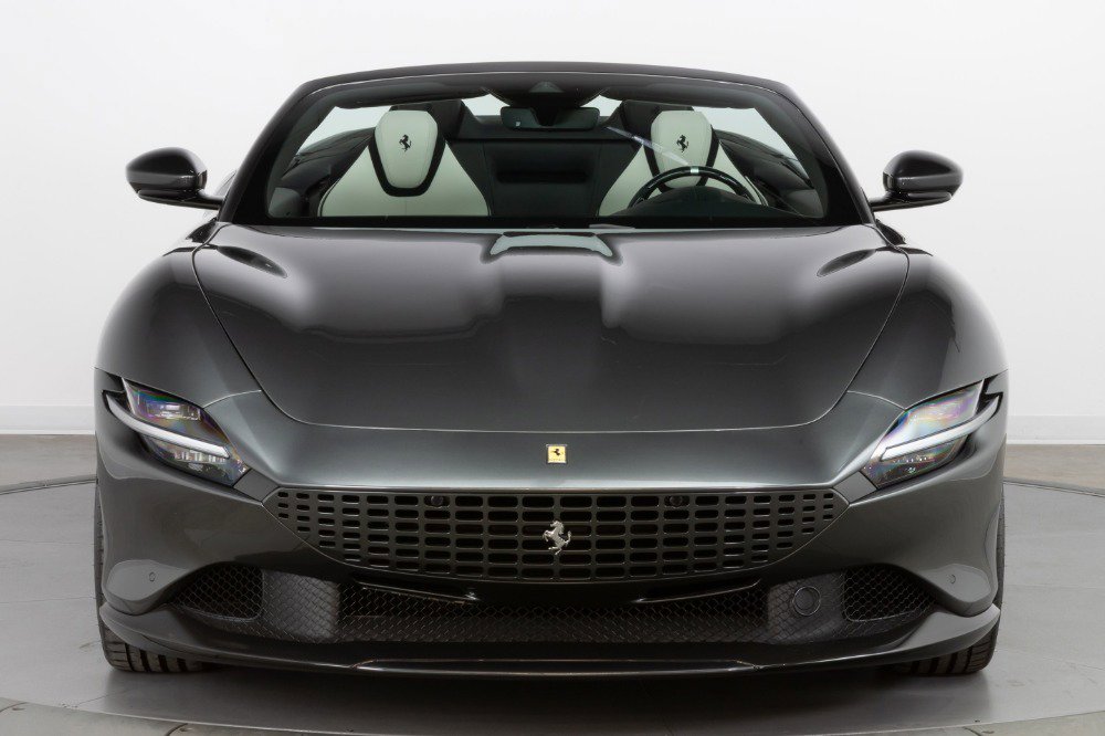 Used 2024 Ferrari Roma Spider image 10