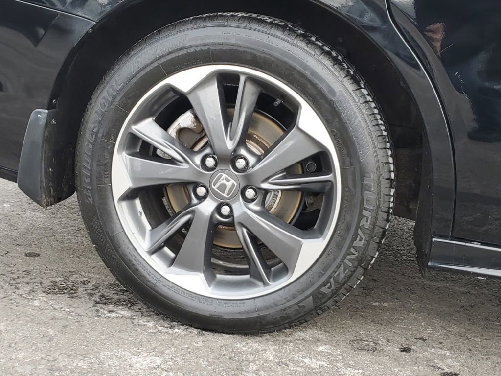 Used 2023 Honda Odyssey Elite image 9