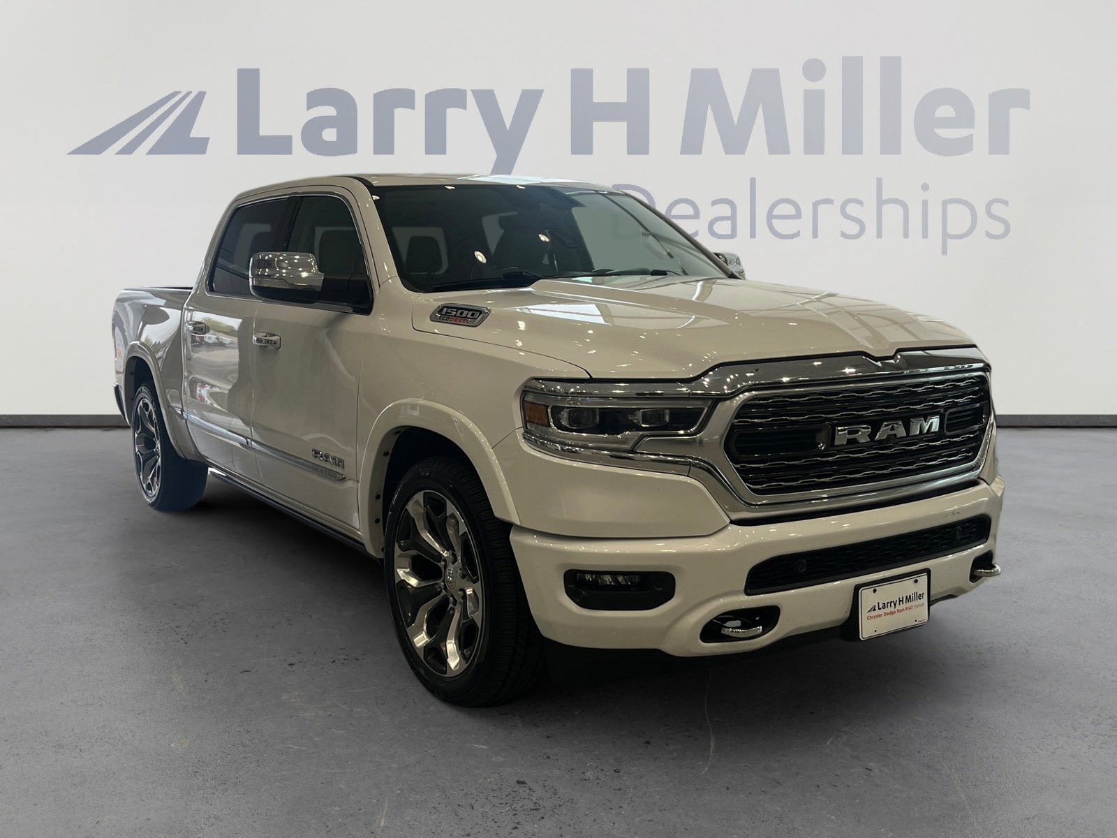 Used 2022 RAM 1500 Limited image 7
