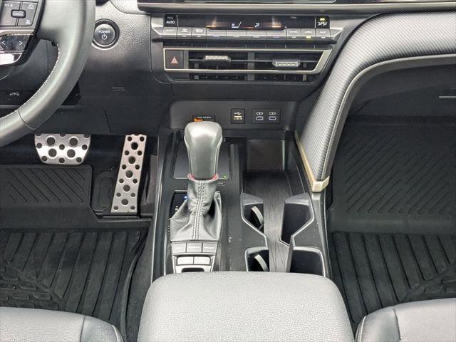 Certified 2025 Toyota Camry SE FWD image 19