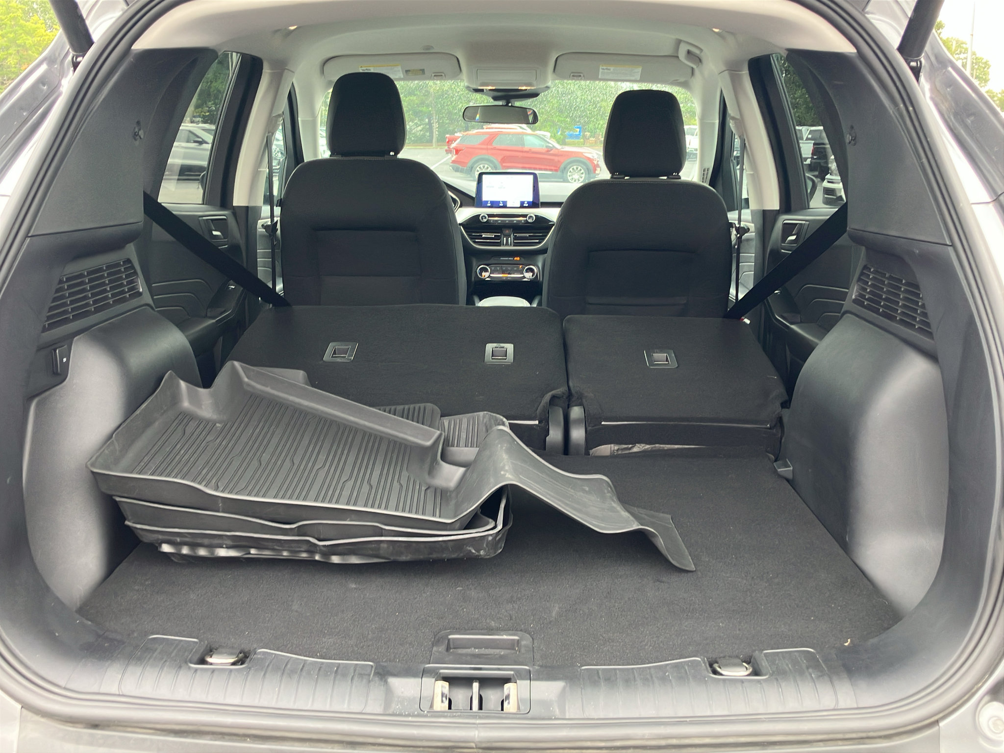 Used 2022 Ford Escape SE w/ SE Sport Appearance Package FWD image 30