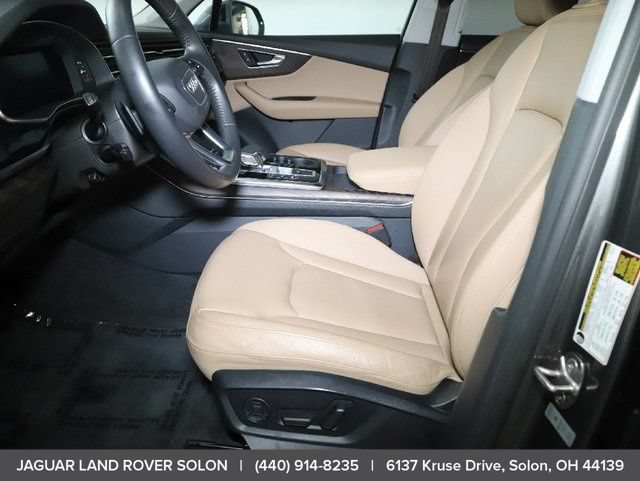 Used 2020 Audi Q7 2.0T Premium Plus AWD/4WD image 17