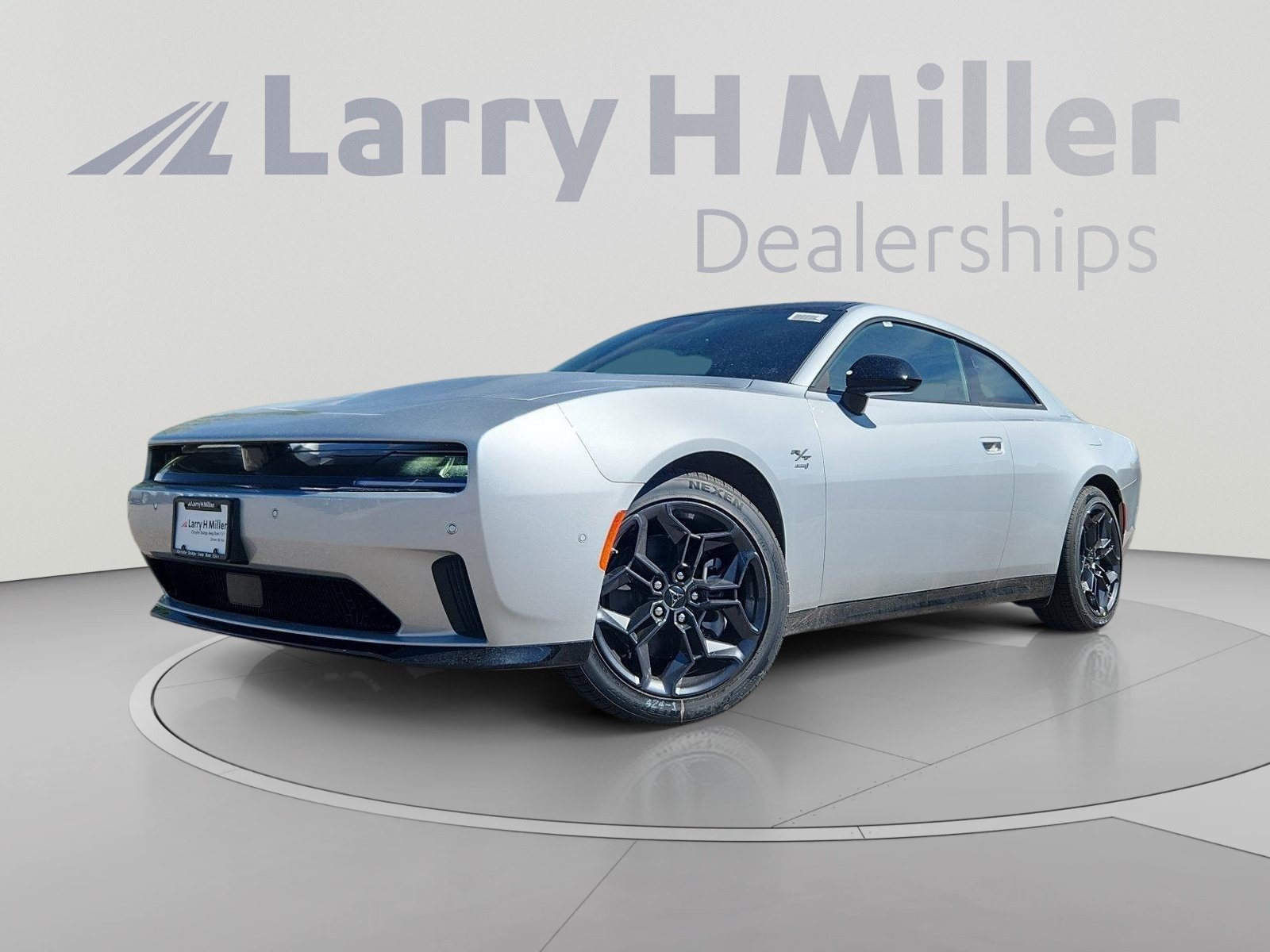 New 2025 Dodge Charger Daytona R/T w/ Quick Order Package 25M R/T AWD/4WD image 1