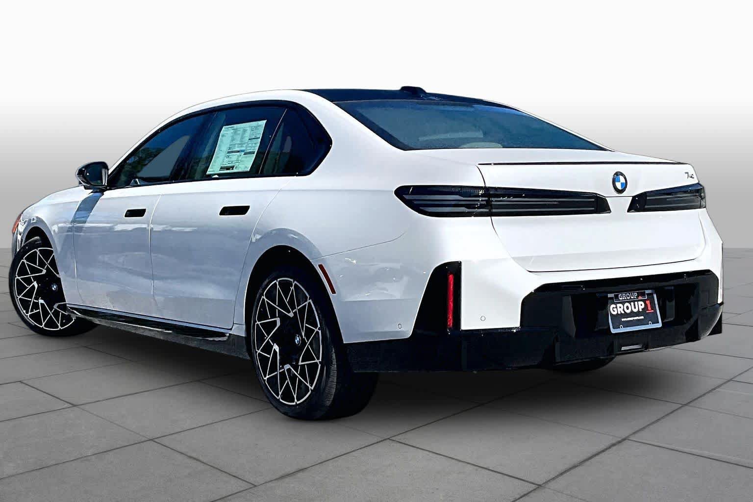 New 2027 BMW 740i w/ Executive Package RWD image 12