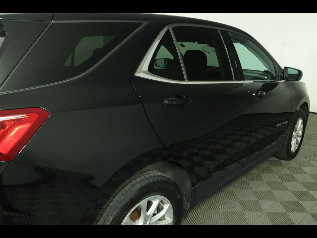 Used 2020 Chevrolet Equinox LT AWD/4WD image 16