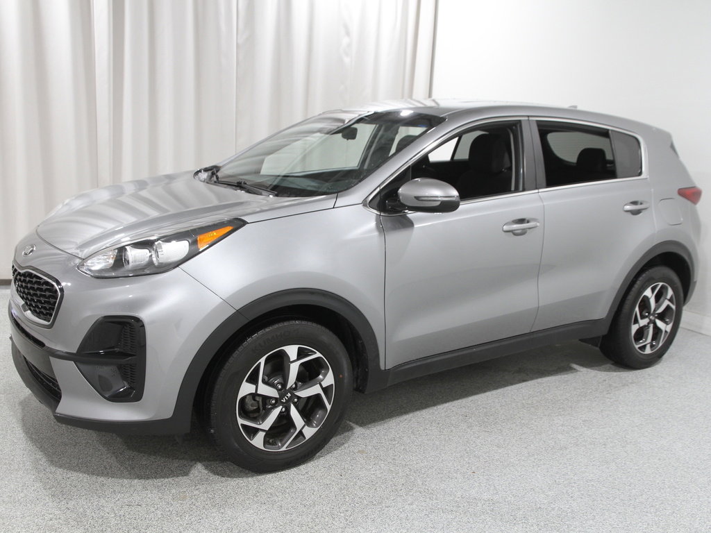 Used 2021 Kia Sportage LX w/ LX Fwd Popular Package image 3