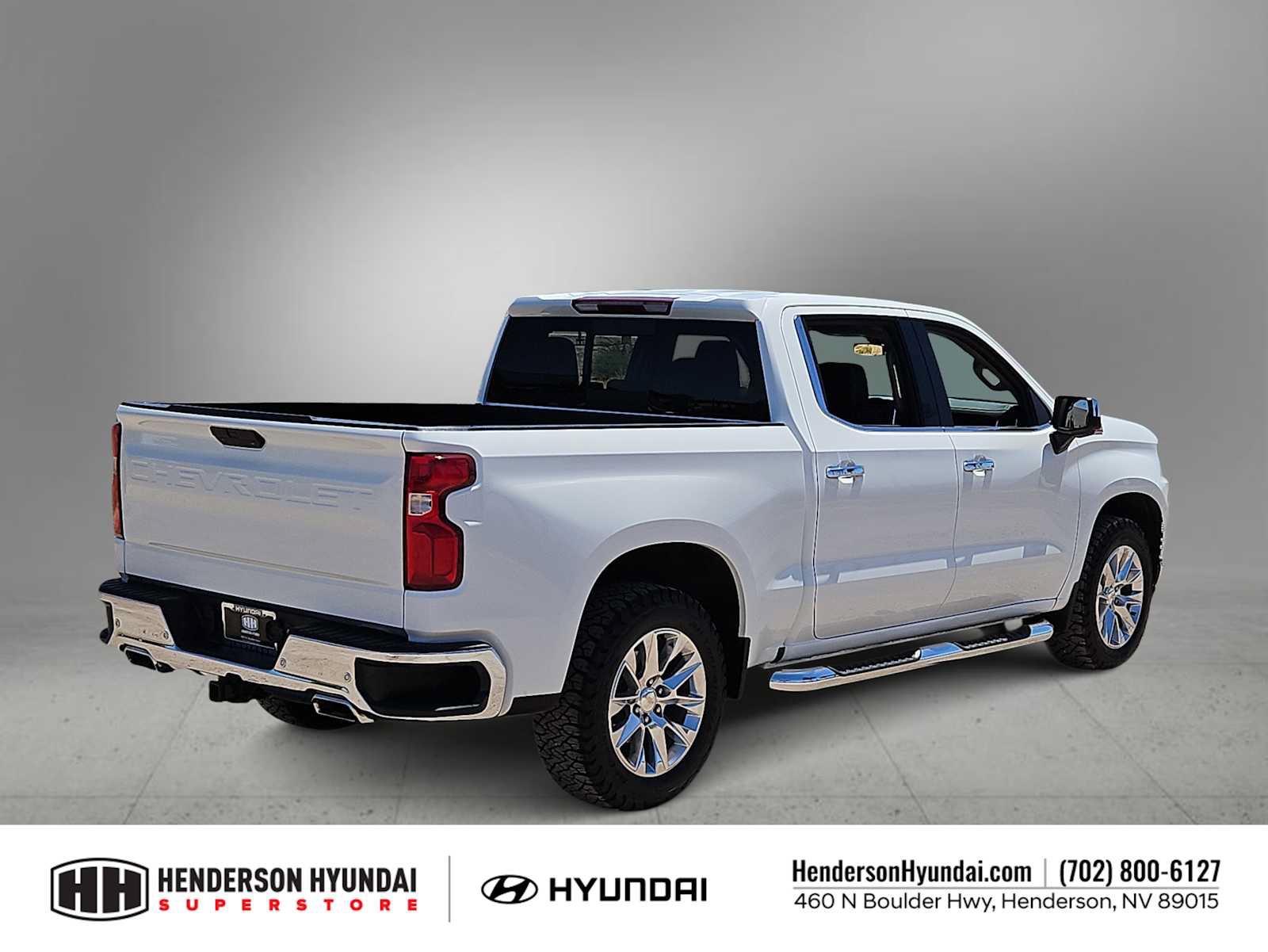 Used 2021 Chevrolet Silverado 1500 LTZ w/ LTZ Premium Package AWD/4WD image 8