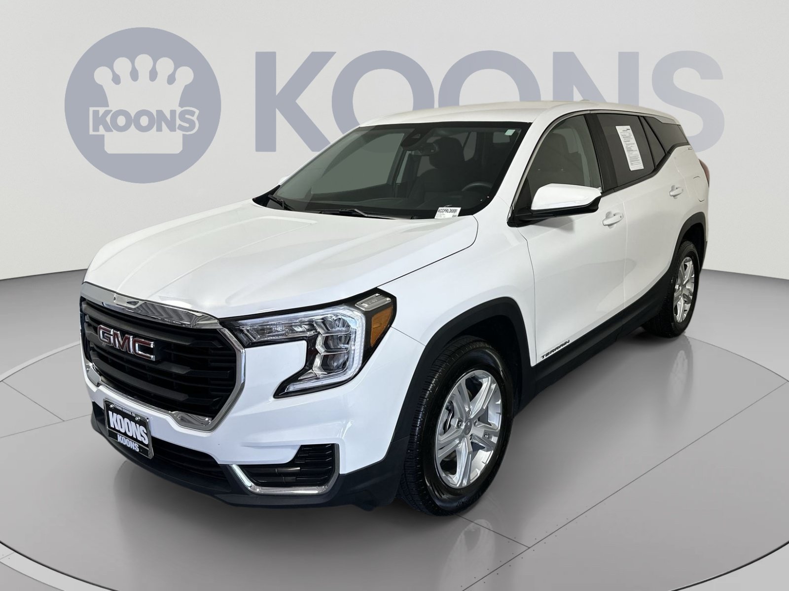 Used 2024 GMC Terrain SLE