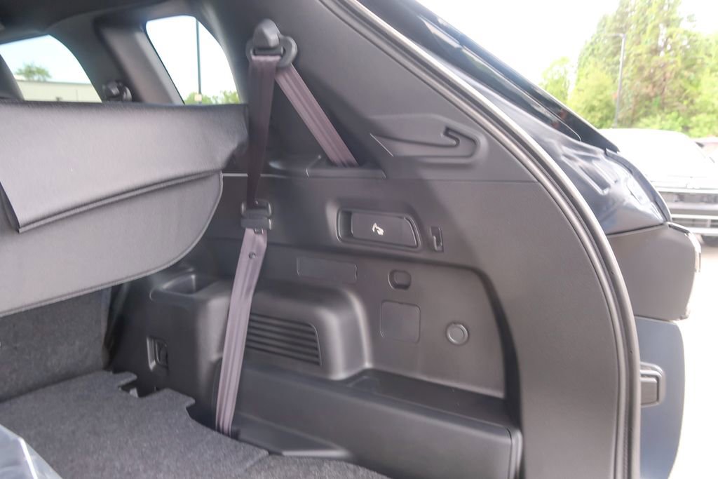 New 2026 Mitsubishi Outlander LE AWD/4WD image 14