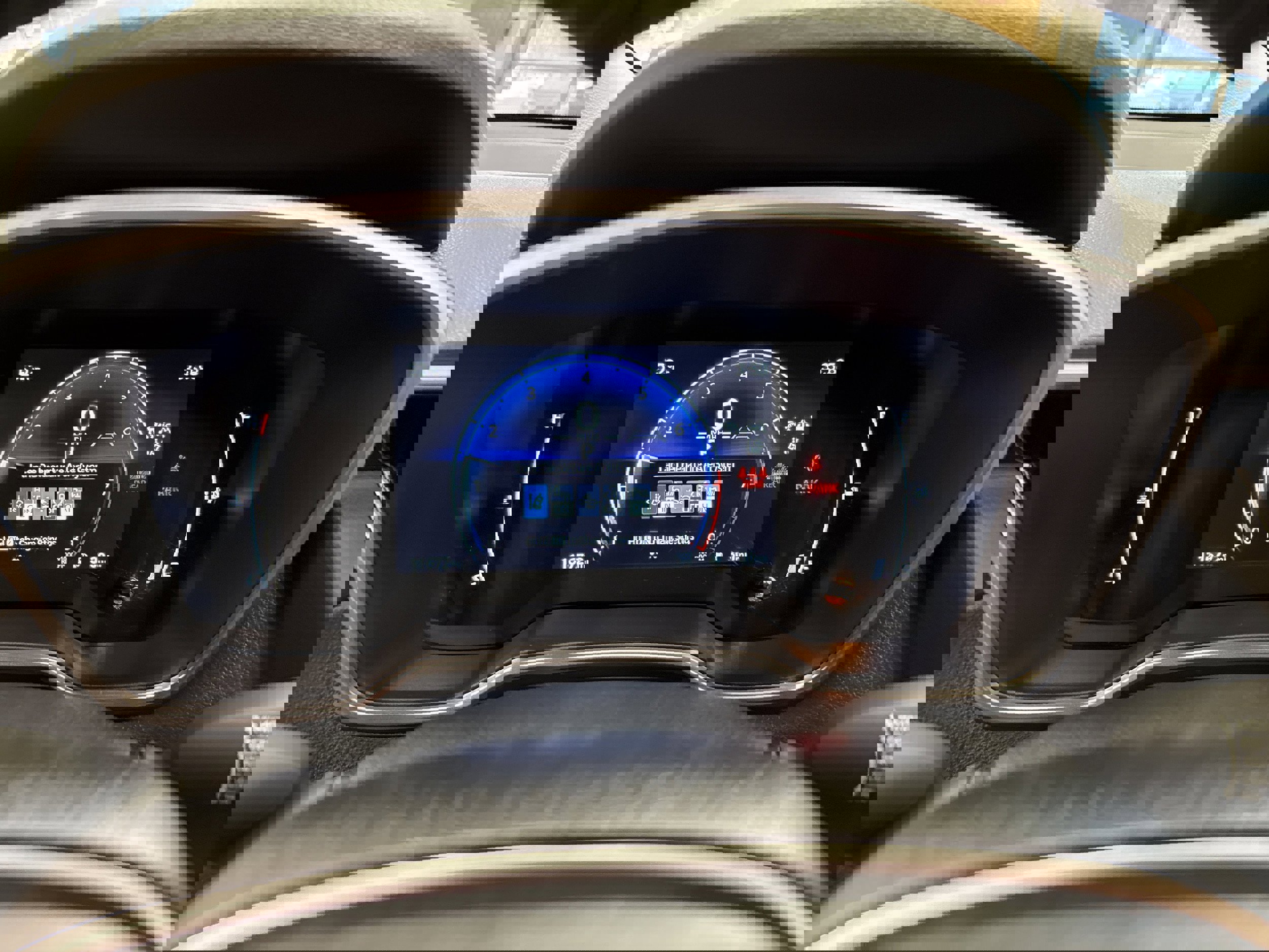 Used 2024 Toyota Corolla Cross XLE w/ Convenience Package image 36