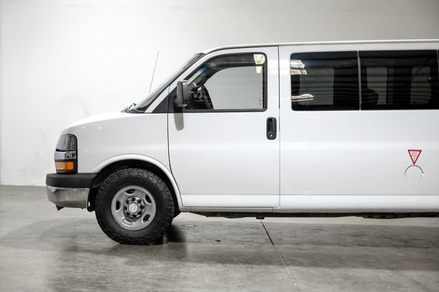 Used 2013 Chevrolet Express 3500 LT w/ LT Preferred Equipment Group RWD image 13