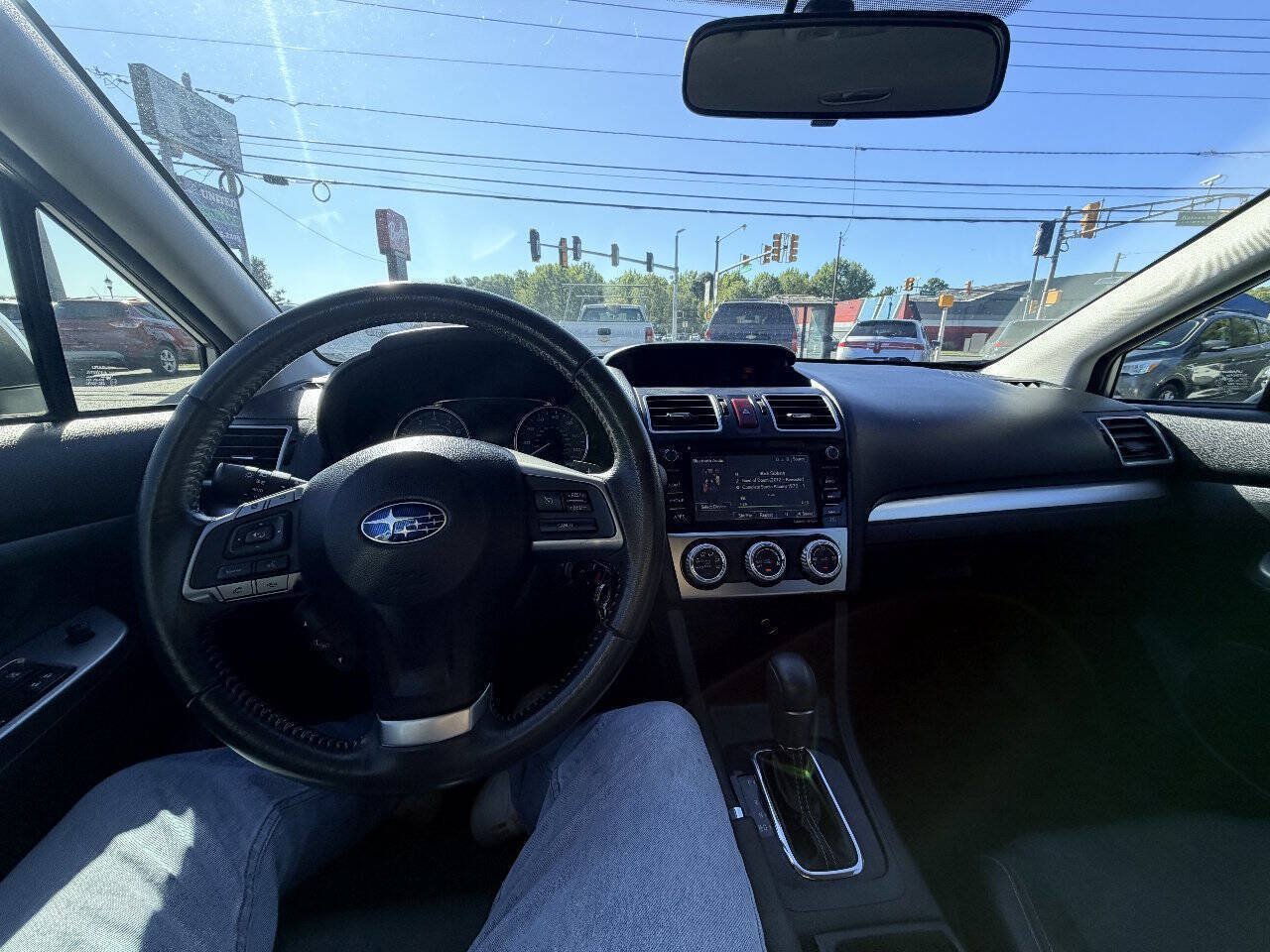 Used 2015 Subaru Crosstrek 2.0i Limited AWD/4WD image 3