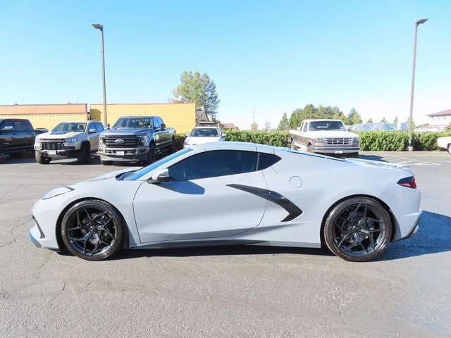 Certified 2024 Chevrolet Corvette Stingray Preferred Cpe w/ Stealth Interior Trim Package image 4