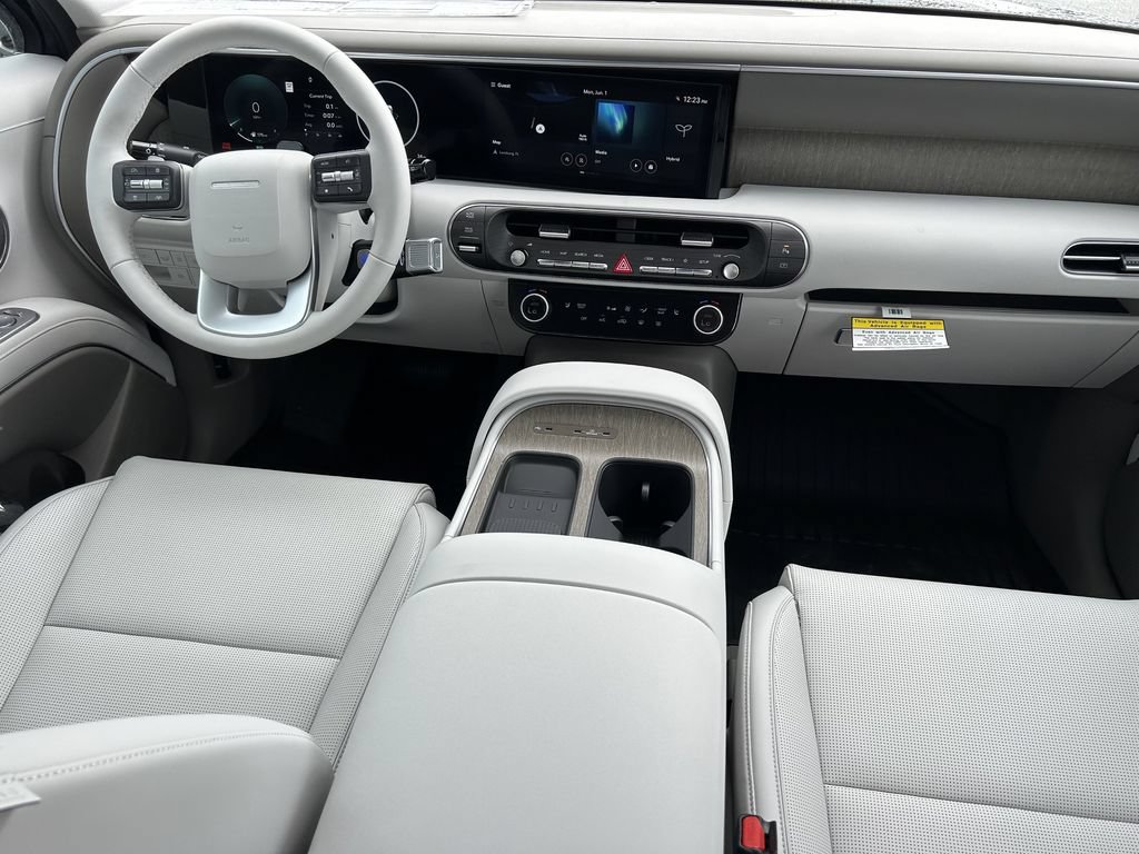 New 2026 Hyundai Palisade FWD Hybrid image 18