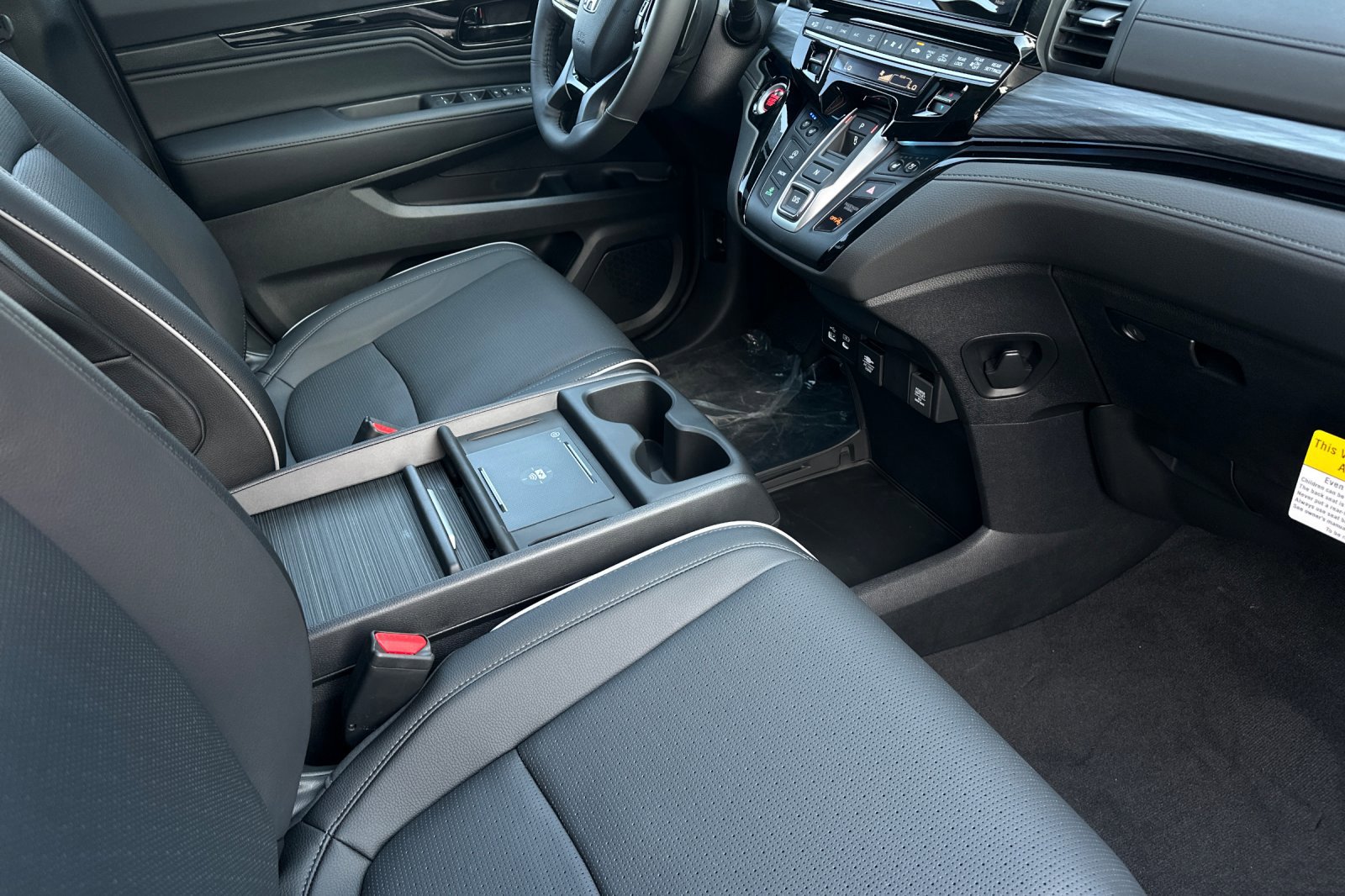New 2026 Honda Odyssey Elite image 18
