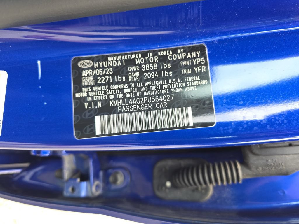 Used 2023 Hyundai Elantra SE FWD image 35
