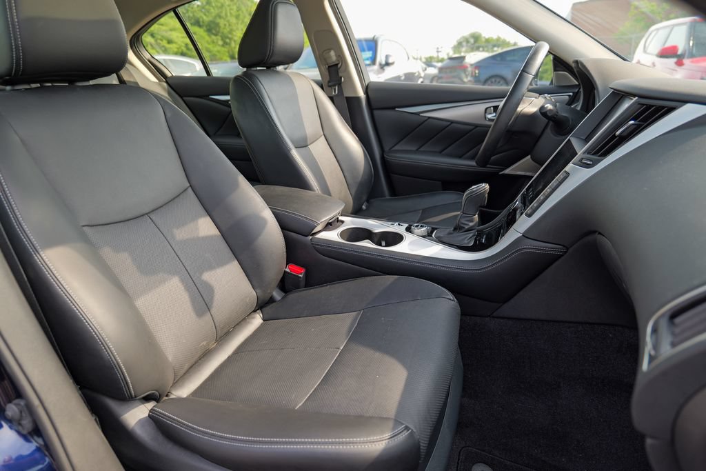 Used 2023 INFINITI Q50 Luxe w/ Cargo Package AWD/4WD image 37
