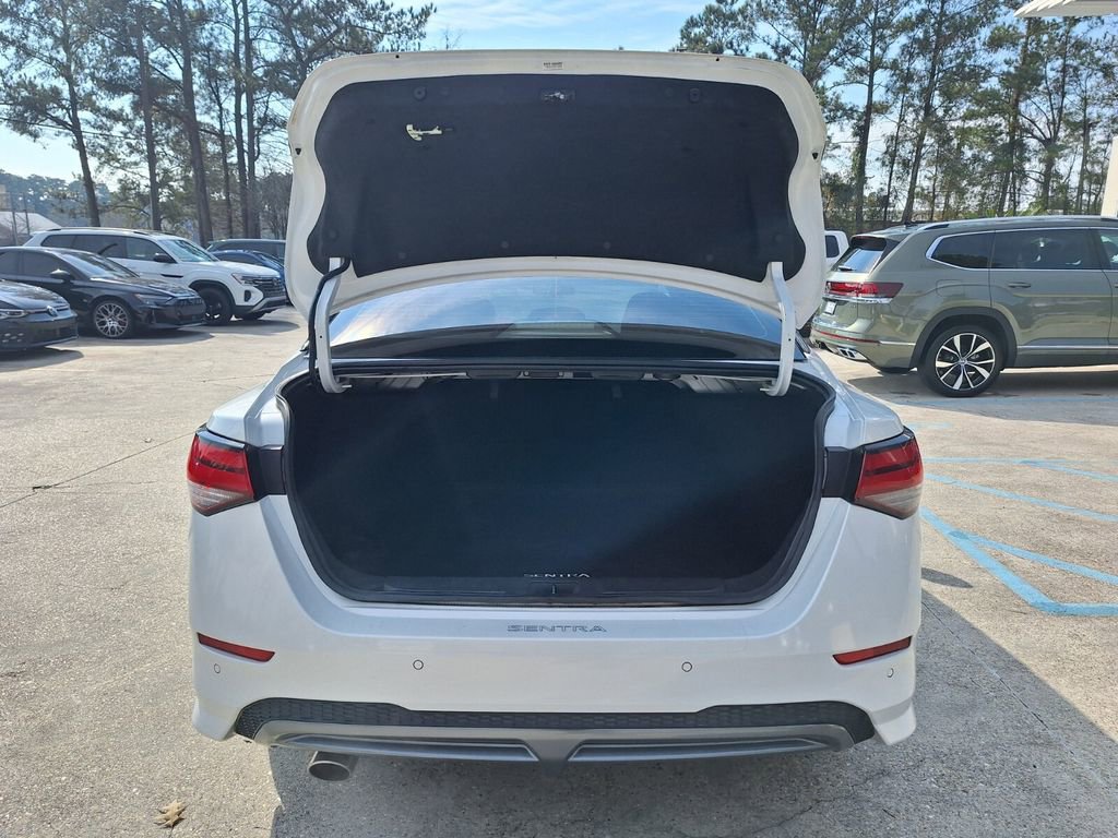Used 2023 Nissan Sentra SR w/ Trunk Package image 26