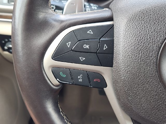 Used 2016 Jeep Grand Cherokee Overland AWD/4WD image 28
