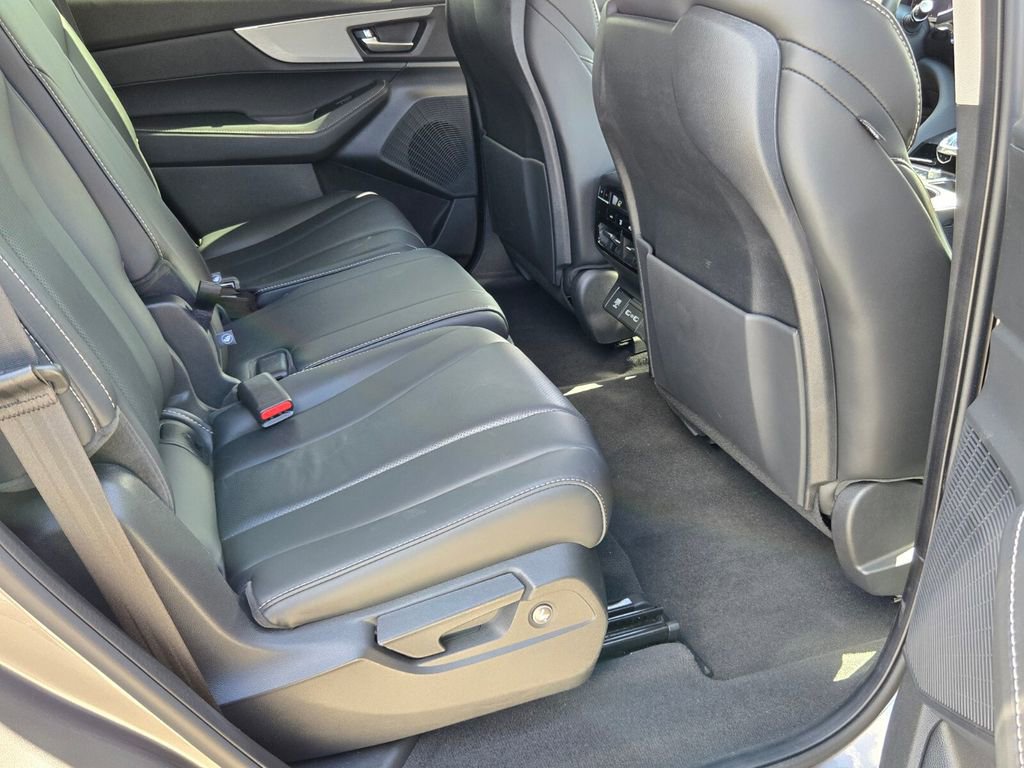 Used 2024 Acura MDX FWD w/ Technology Package image 15