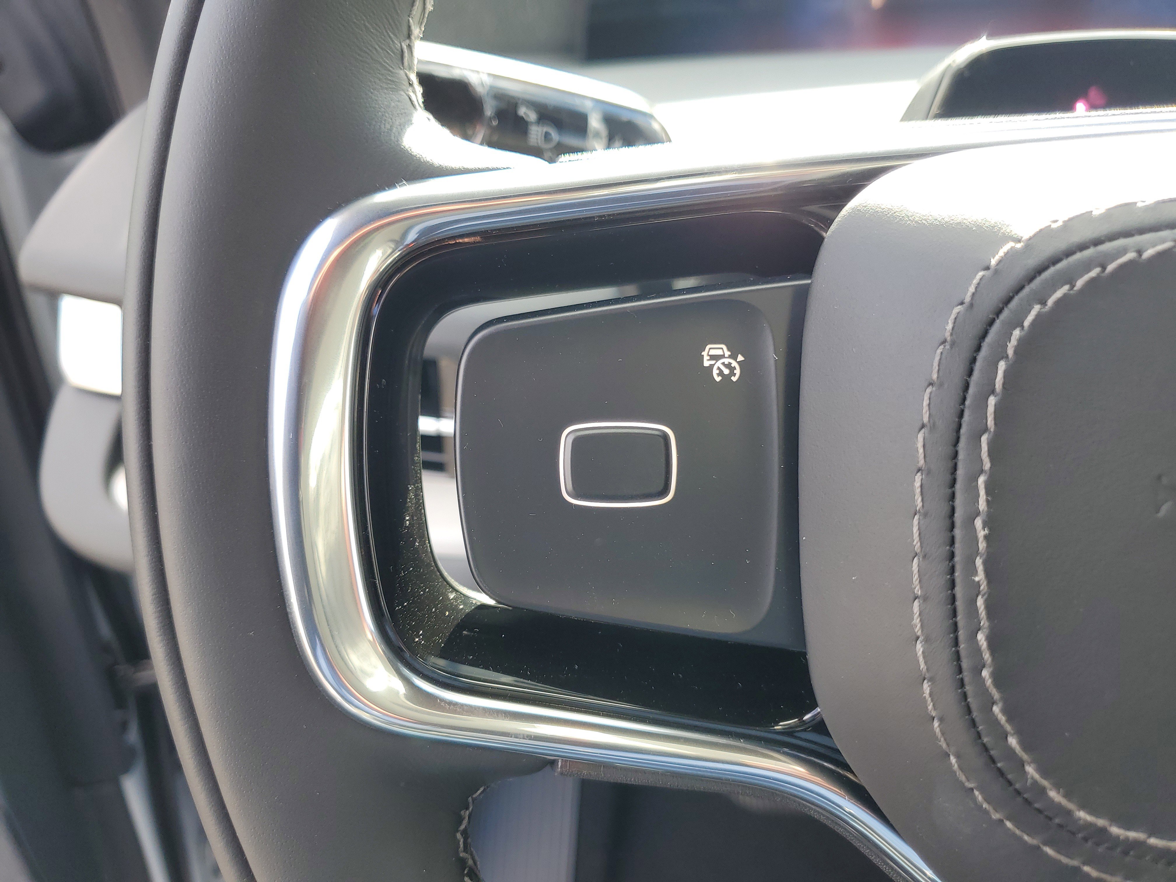 New 2025 Lincoln Navigator Reserve w/ Jet Appearance Package image 17