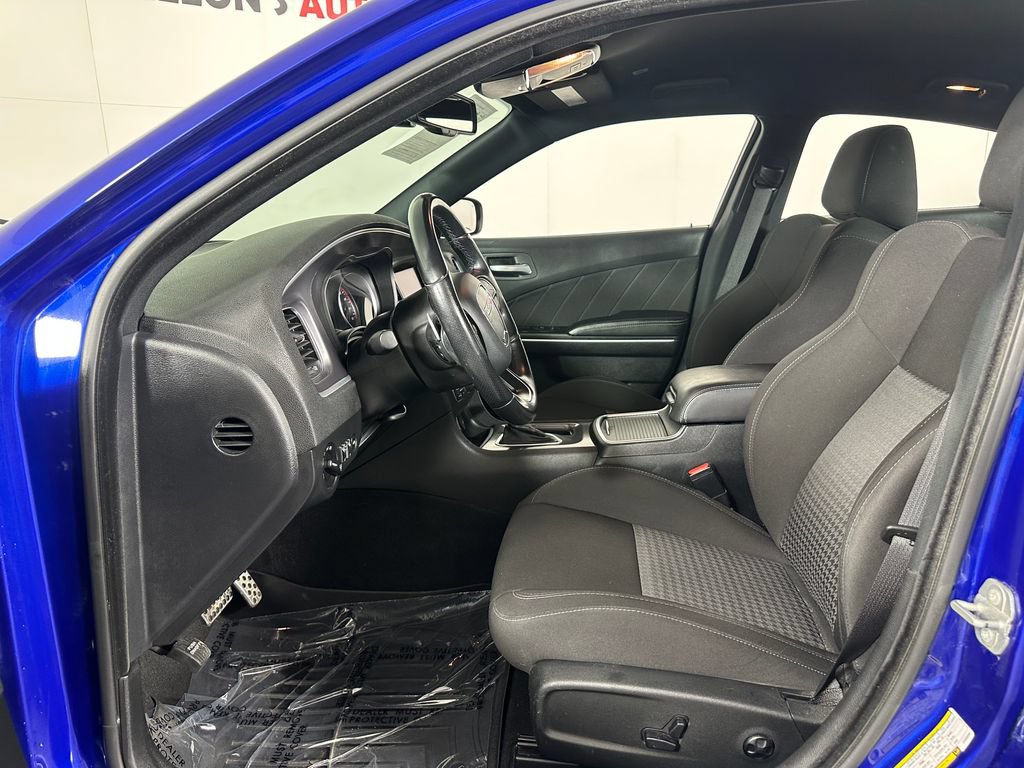 Used 2020 Dodge Charger R/T RWD image 15