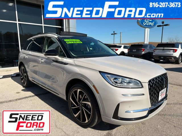 Used 2024 Lincoln Corsair Grand Touring w/ Equipment Group 301A AWD/4WD image 1