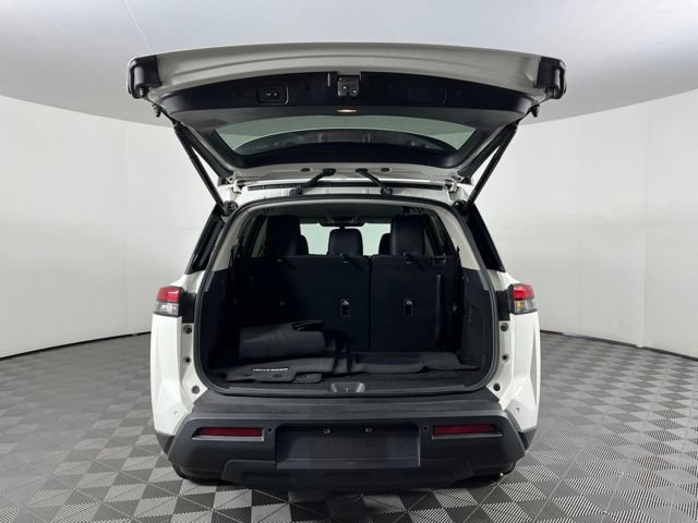 Used 2025 Nissan Pathfinder SV FWD image 49