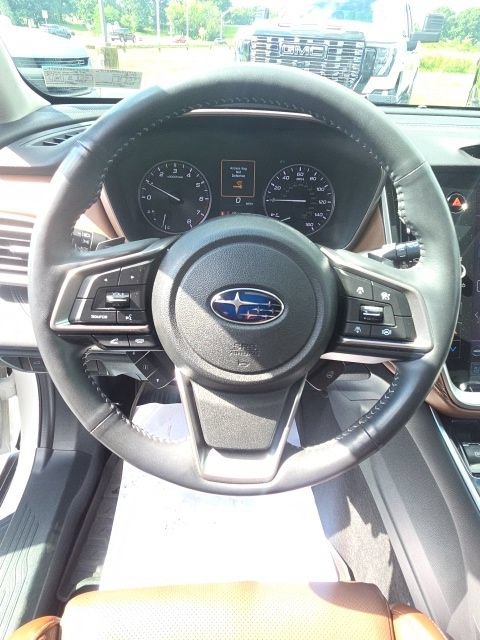 Used 2022 Subaru Outback Touring w/ Popular Package #2 AWD/4WD image 16