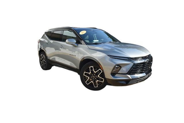 Used 2023 Chevrolet Blazer RS w/ Driver Confidence II Package FWD image 2