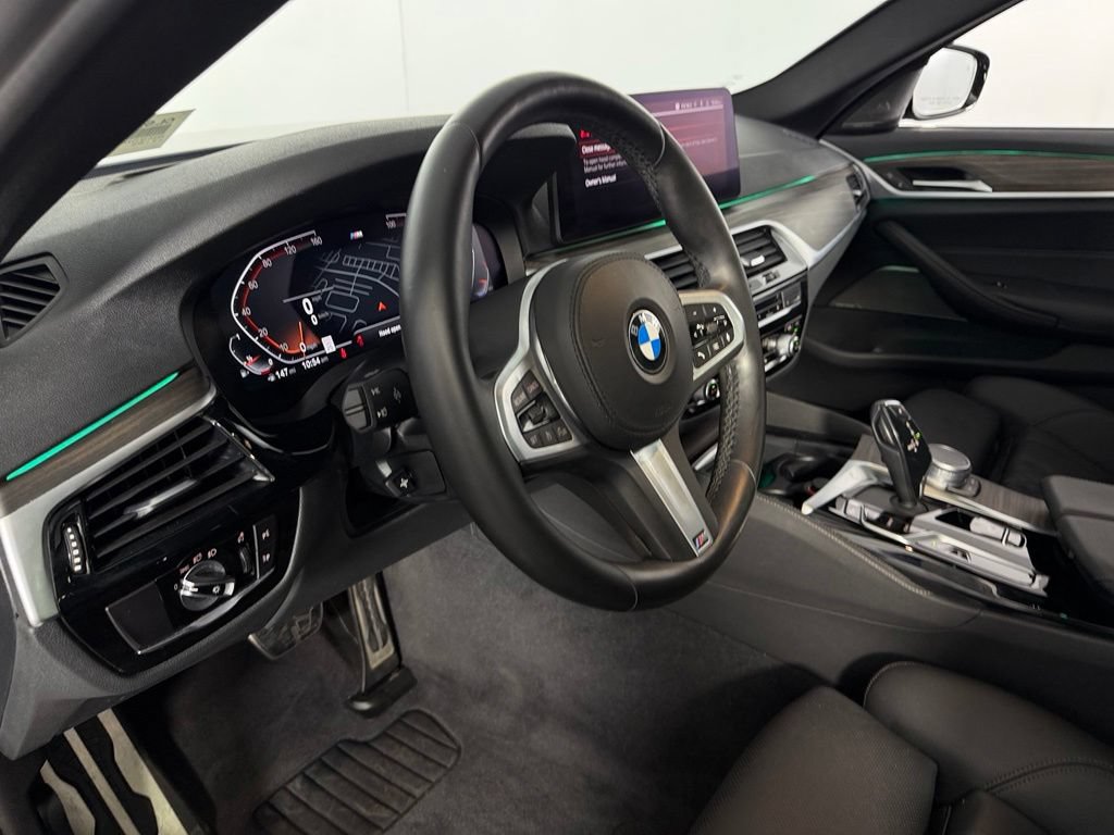 Used 2021 BMW 540i w/ M Sport Package RWD image 21