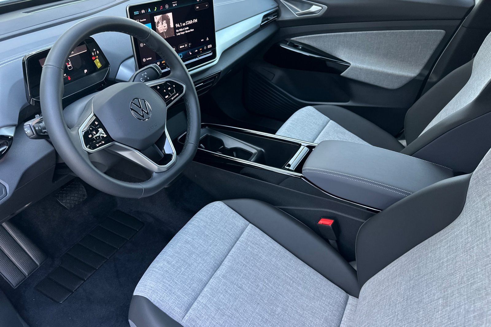 New 2026 Volkswagen ID.4 Pro RWD image 8