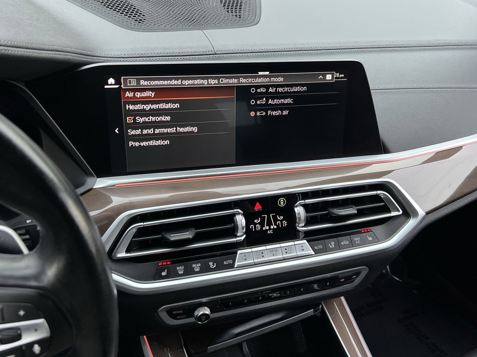 Used 2022 BMW X5 xDrive40i w/ Parking Assistance Package image 19