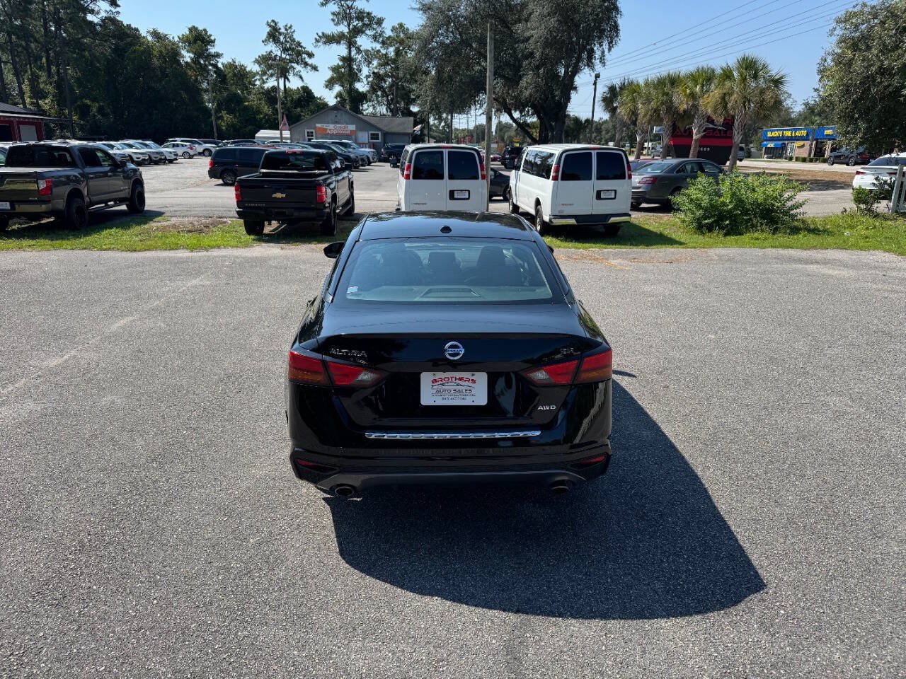 Used 2019 Nissan Altima 2.5 SR w/ SR Premium Package AWD/4WD image 5