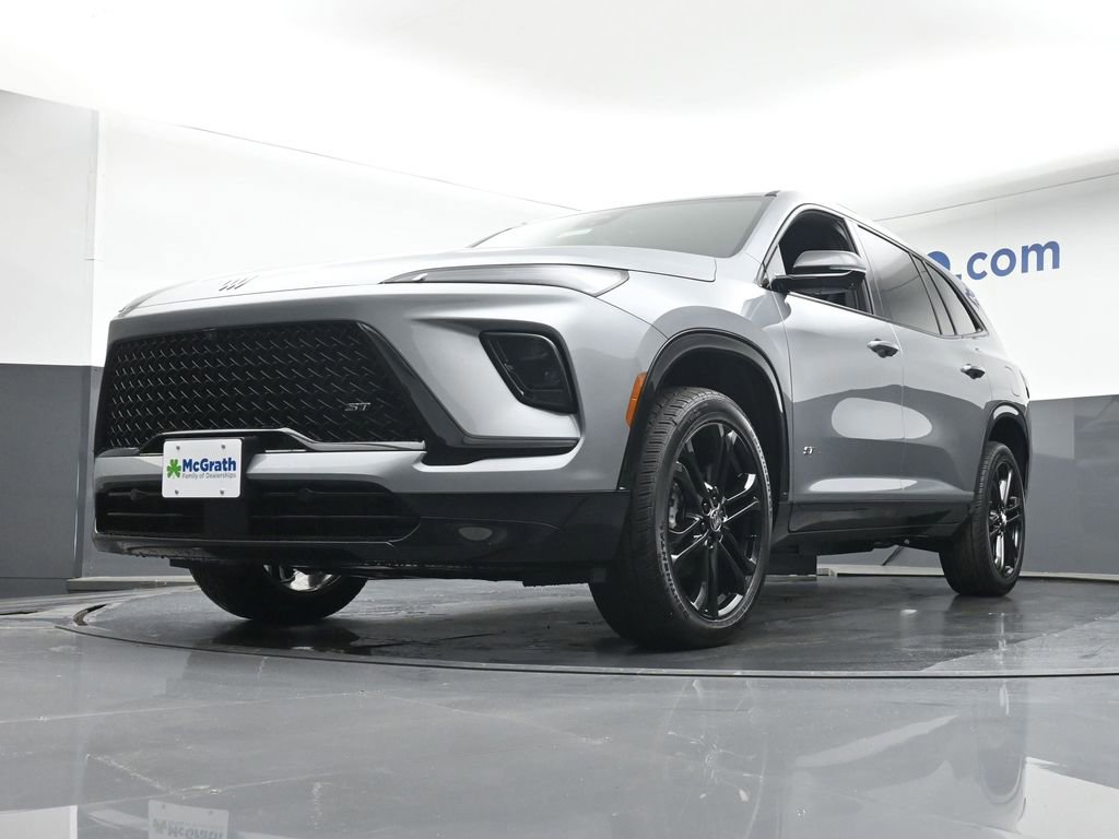 New 2026 Buick Enclave Sport Touring w/ Power Package image 6